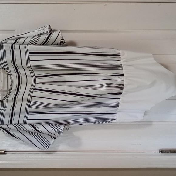 Blouse By Haute Monde - Picture 9 of 10